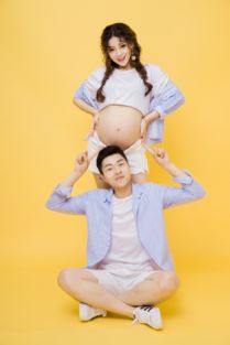 一种孕照 一见倾心 它属于我们 照片 一种孕照 一见倾心 它属于我们 图片 一种孕照 一见倾心 它属于我们 素材 wed114美图