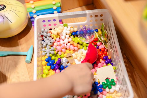 玩具玩耍绘画艺术儿童人物摄影图 摄影