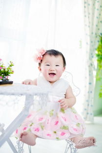 记录成长点滴 妈妈咪呀儿童摄影百天照专业服务